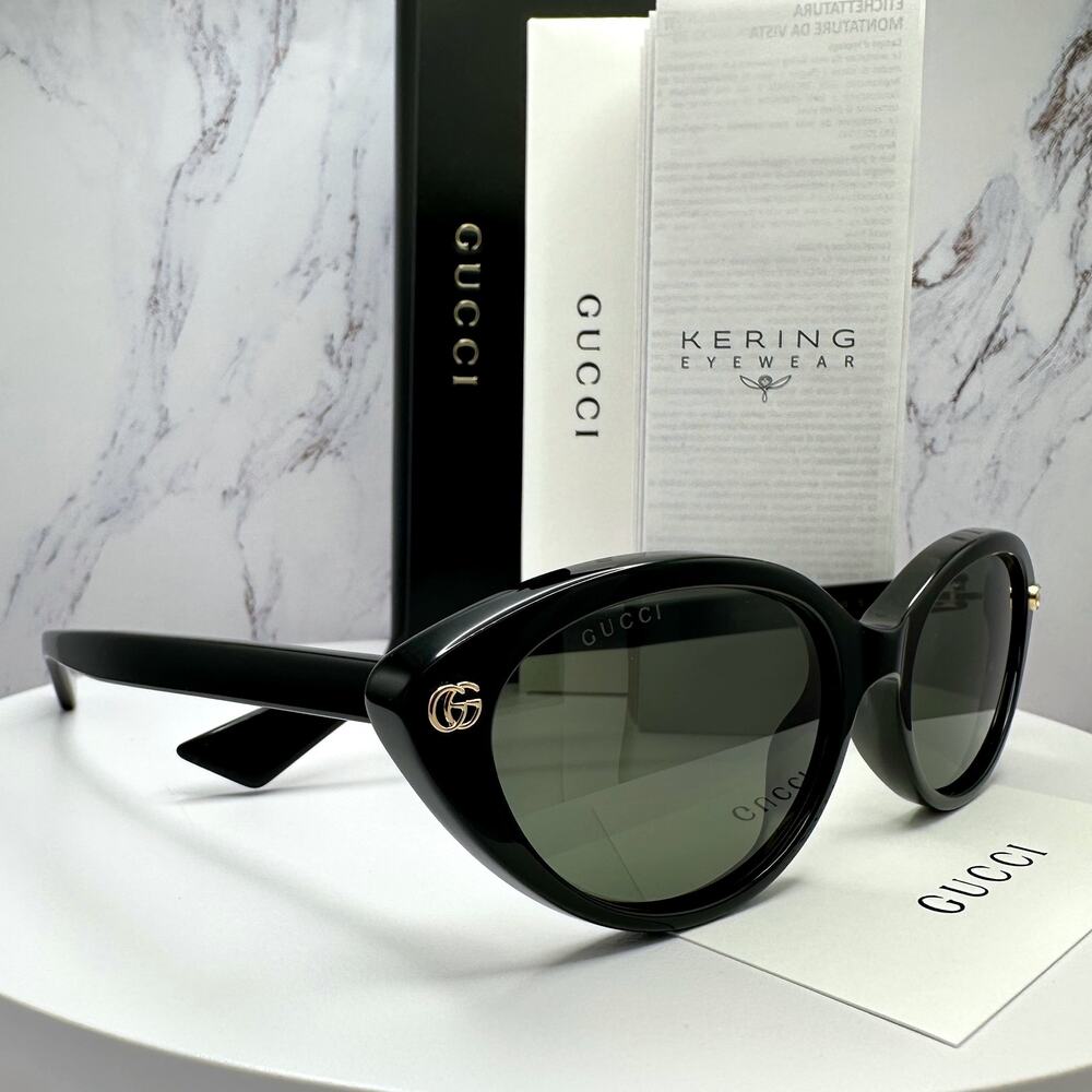 New GUCCI Sunglasses Black Cat Eye Gold Metal Front Interlocking GG Logo Womens
